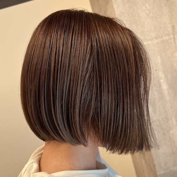 くすみグレージュ ミニボブ 髪質改善 ダメージレスカラー|ROCA by teatro hair salon