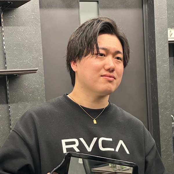 YOLO【ヨロ】のスタッフ紹介。松本 恭男