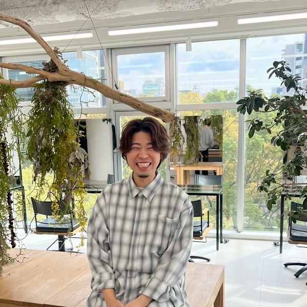 ETOWA【エトワ】【エトワ】のスタッフ紹介。行徳 勇人
