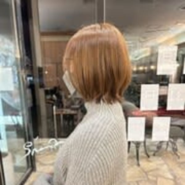 くびれボブ