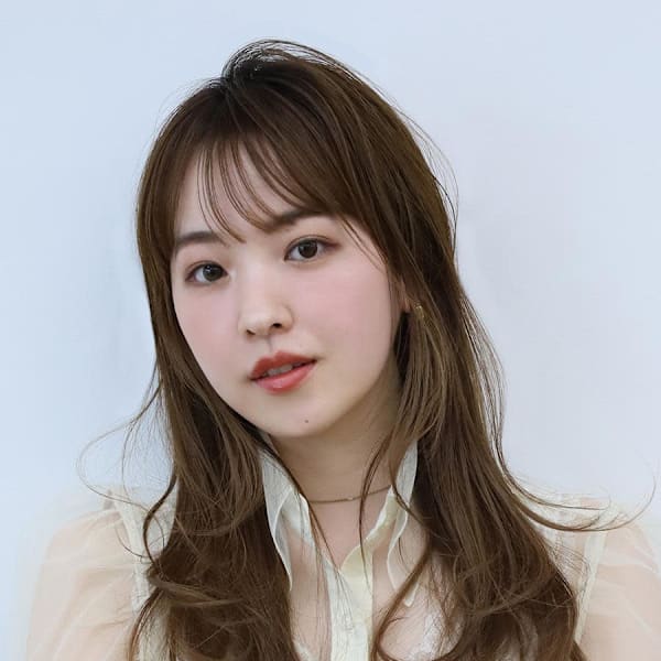 軽やかに揺れる透け感ロング|HAIR & MAKE EARTH 大崎店