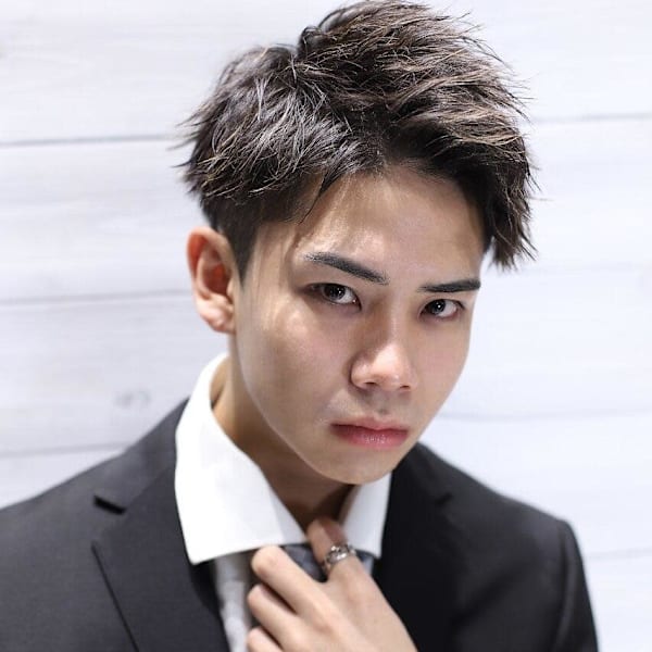 ツイストアップバングショート