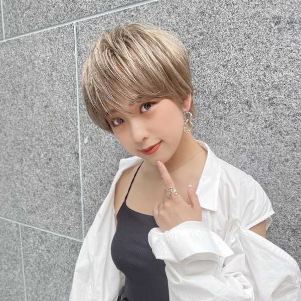 ケアブリーチ♪ブロンドベージュカラー