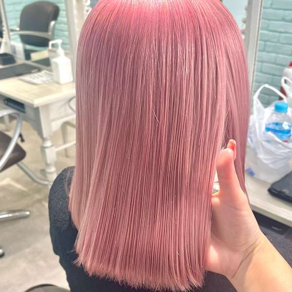 ONE's Chloe 原宿店×スタイル|ONE's Chloe 原宿店 ケアブリーチ/ダブルカラー/インナーカラー