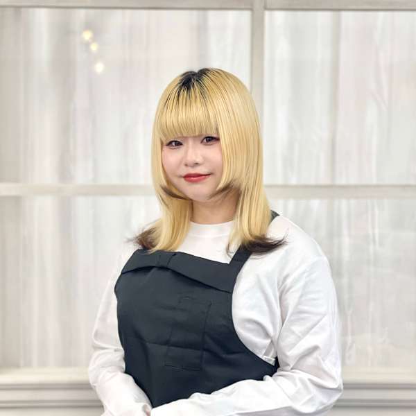 Nail&Eyelash Alcea 上野御徒町店【ネイルアンドアイラッシュ アルセア ウエノオカチマチテン】のスタッフ紹介。オオハシ　モエカ