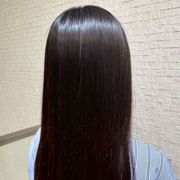 ナチュラルブラック 暗髪カラー 髪質改善 ストレートヘア|Beautissimo 所沢