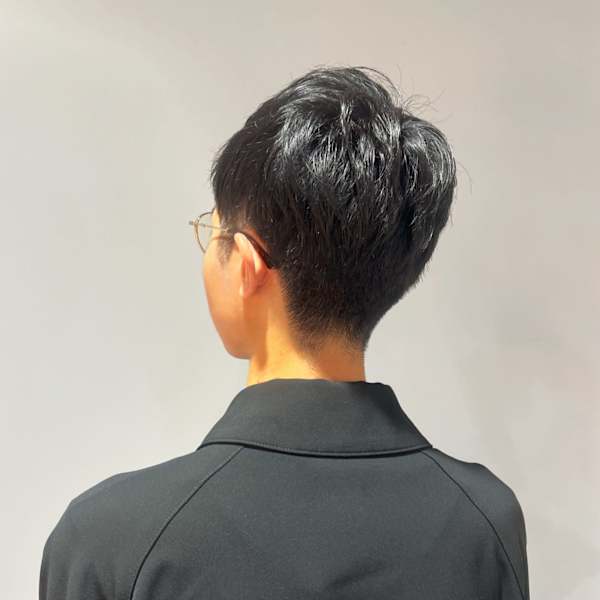 刈り上げショート|ELLYLONDON 六甲店