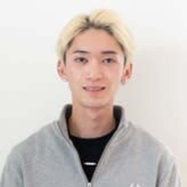 HAIR WORKS bona．前橋店【ヘアワークスボナ マエバシテン】のスタッフ紹介。佐藤　亮大