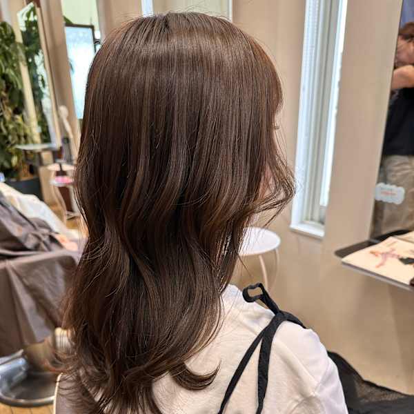 艶グレージュカラー