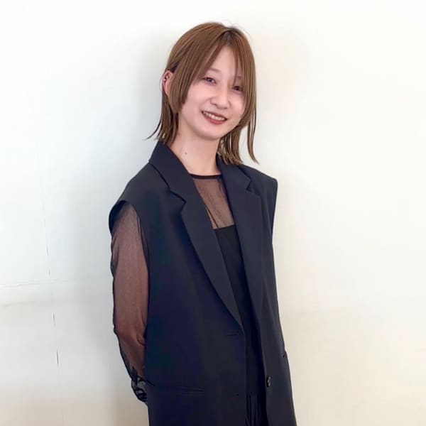 COIFF1RST 大分【コワファーストオオイタ】のスタッフ紹介。中尾 怜美