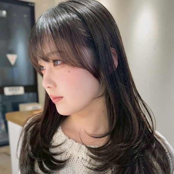 髪質改善*黒髪レイヤーカットロング*美髪【Zina福岡天神】