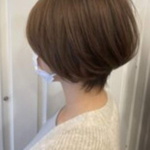 ショートボブ|前下がり【花巻|北上|ナディア】|Nadia by charis【ナディアバイカリス】 花巻 | 北上