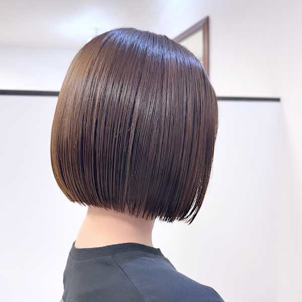 大人の美しさ引き立つ✨ミニボブ