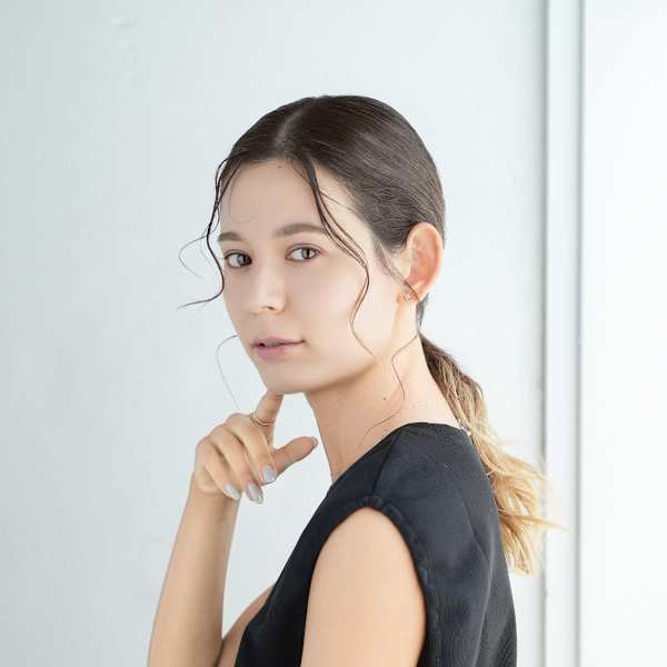 HCミディアムレイヤー×ヘアアレンジ