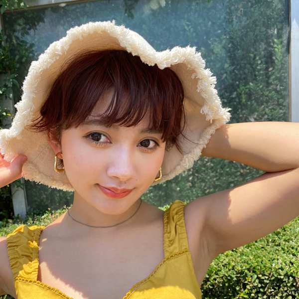 夏のバケハが似合うゆるふわショート★秋山