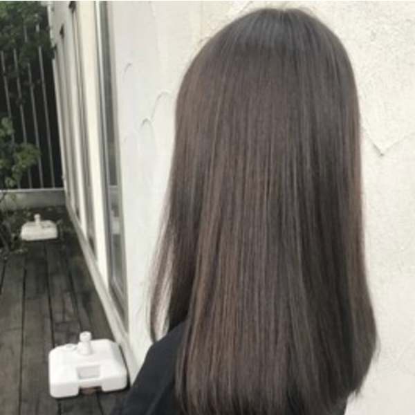 オリーブグレージュ×さらさらストレート【盛岡|向中野】|Chainon by charis 【シェノンバイカリス】盛岡|向中野