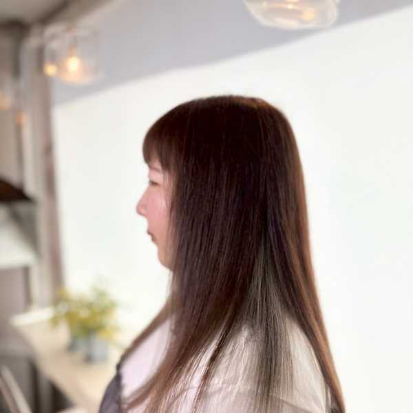 イルミナカラーでツヤストレート