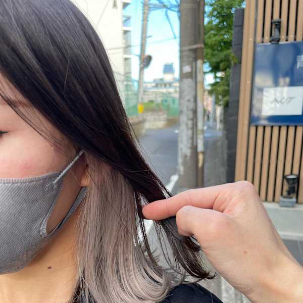 ホワイトベージュ/外はねボブ/イヤリングカラー|ACT 仙台店