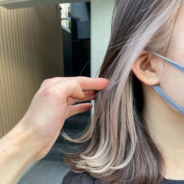 インナーカラー ホワイトベージュ ハイトーンカラー|ACT 仙台店