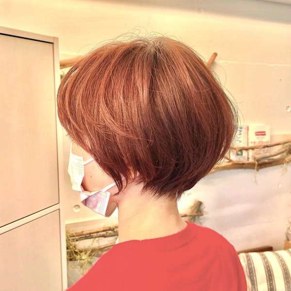大人可愛い小顔丸みショート