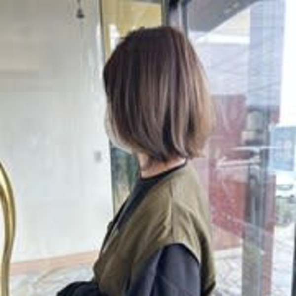 ベージュ/髪質改善トリートメント【シャンプーボーイ宮崎】