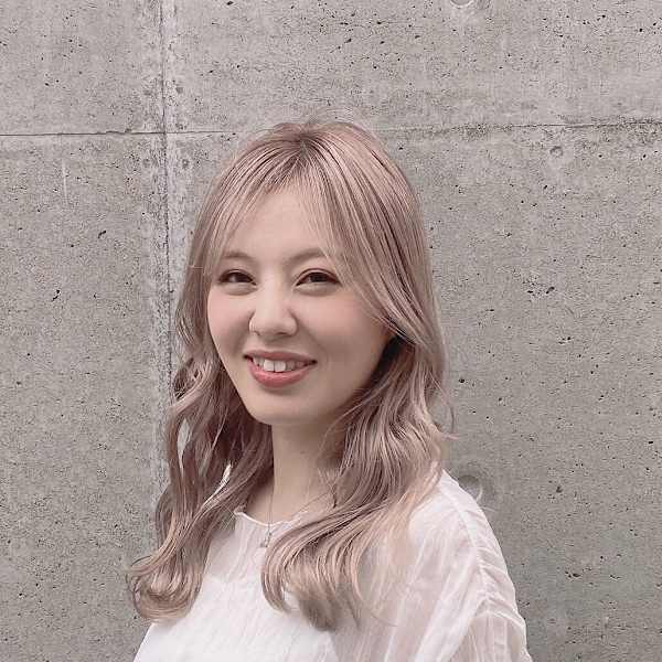 ACT 仙川店【アクト センガワテン】のスタッフ紹介。RINA