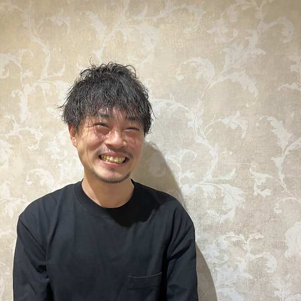 hair salon Rich【ヘアサロン リッチ】のスタッフ紹介。堤本 健太郎