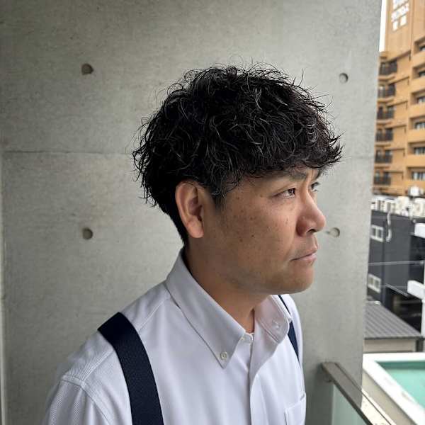 ニュアンス波巻きパーマ × マッシュショート