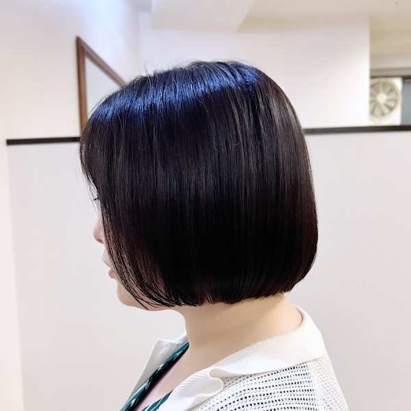 【白髪染めでも透明感を🫧】ダークグレージュ✖️艶髪ボブ|Link Heart