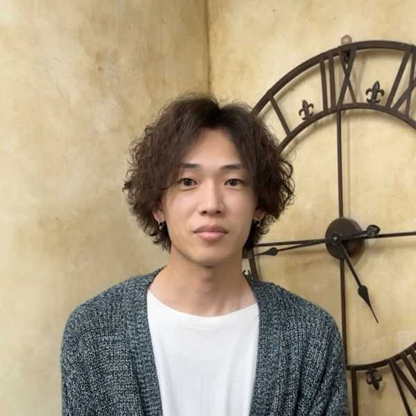 UniQ【ユニーク】のスタッフ紹介。河内 亮太
