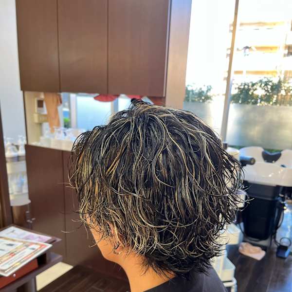 AROH×スタイル|AROH -men’s cut & men's perm- 船橋店