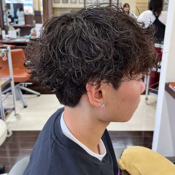AROH×スタイル|AROH -men’s cut & men's perm- 船橋店