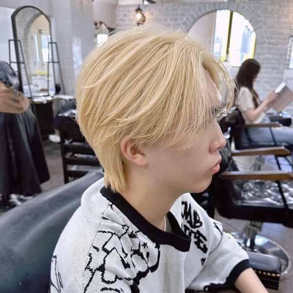 【町田/Luxo by Afinar】ブロンドセンターパート