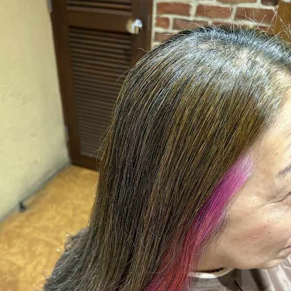 さすだ】ヘアマニキュアでおしゃれヘアに◎