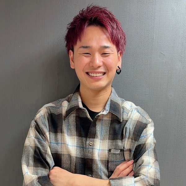 NYNY テラッソ姫路店【ニューヨークニューヨーク テラッソヒメジテン】のスタッフ紹介。三村　洸斗