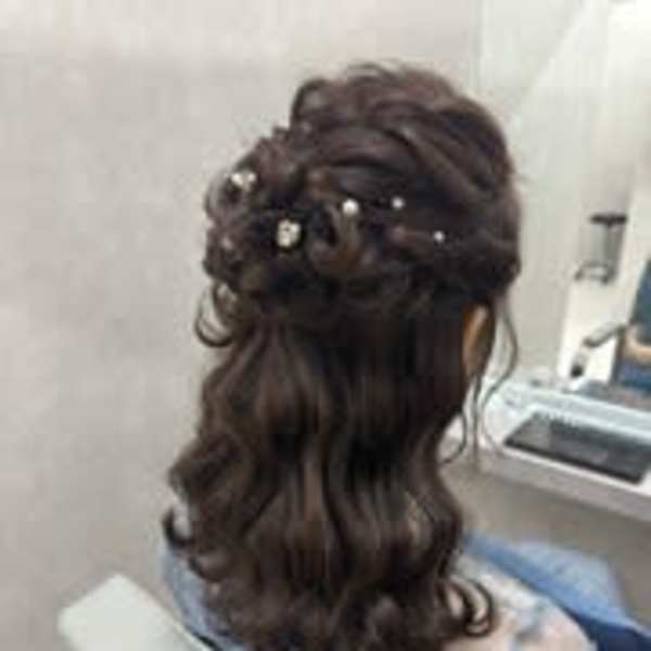 ハーフアップ編み込みヘアアレンジ/札幌大通駅個室美容室