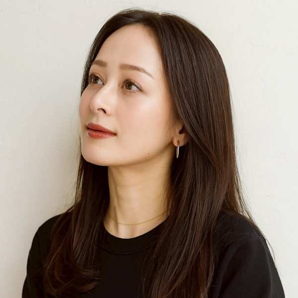 顔周りカット ロングレイヤー シアーブラウン 20代 韓国風|福岡 オーガニックカラー miroa