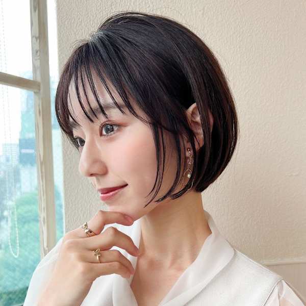 前下がりショートボブで絶壁解消！小顔に見えるひし形シルエット