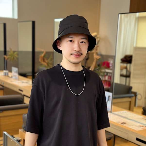 MODE K's Hers 高槻店【モードケイズ ハーズ】のスタッフ紹介。羽村勇樹