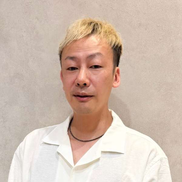 hair's ROSSO TERRACE【ヘアーズロッソテラス】のスタッフ紹介。野田
