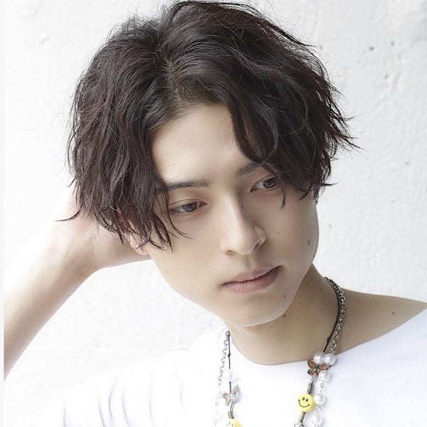 前下がりセンターパート