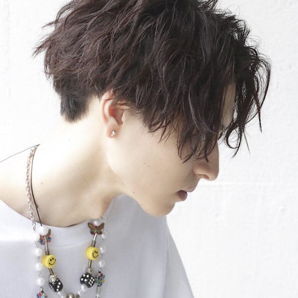 前下がりセンターパート