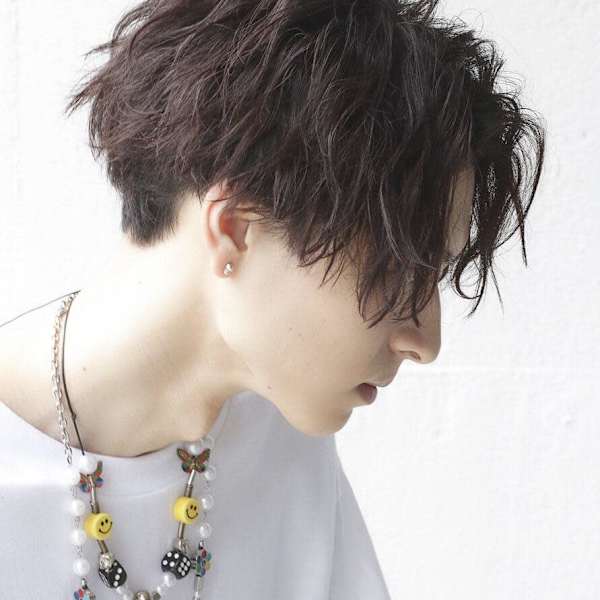 前下がりセンターパート