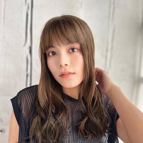 セミウェットのツヤ感ミックスカール