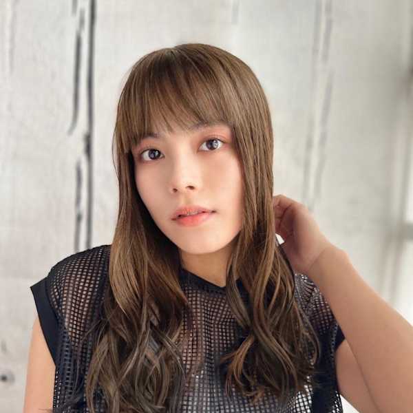 セミウェットのツヤ感ミックスカール