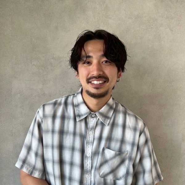 miu by KENJE【ミューバイケンジ】のスタッフ紹介。清水 大誠