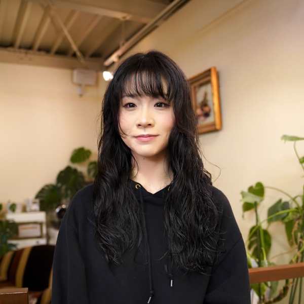 ロングレイヤー/ロングパーマ/黒髪ロング