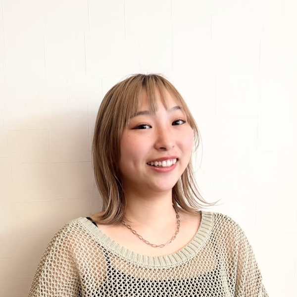 HAIR & MAKE EARTH 会津若松店【ヘアメイクアース アイズワカマツテン】のスタッフ紹介。長澤結妃