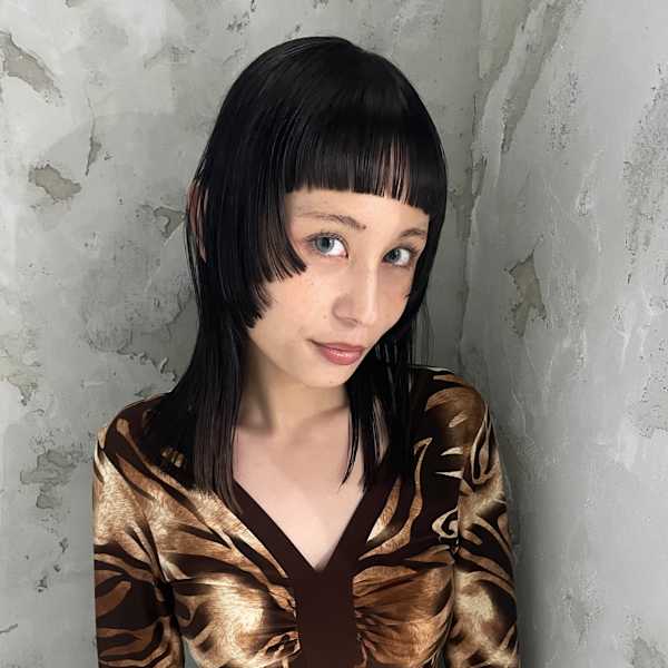 顔まわりレイヤー/似合わせカット/モードヘア