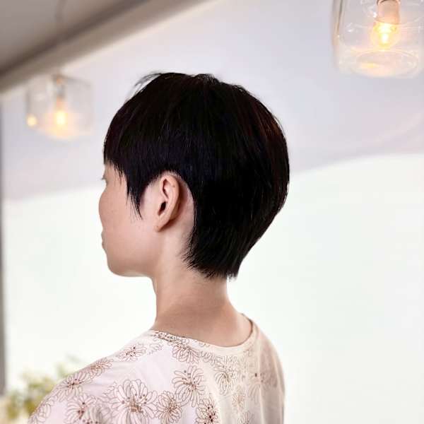 知的ハンサムショート